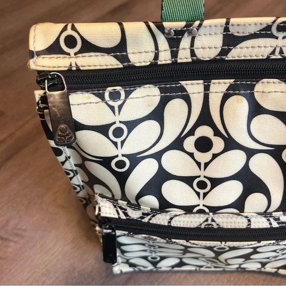 RARE! Orla Kiely Vintage Black and Cream Floral Backpack - Picture 11 of 14